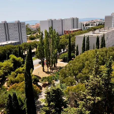 Апартаменты Nesh